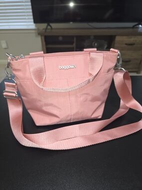 Baggallini Pink Compact Crossbody Tote *Color Out Of Production*